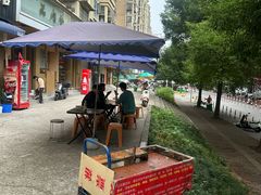 -李易面馆(树木岭店)