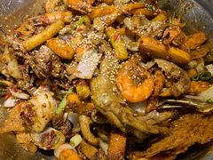 -嘎嘎鸭下巴·爆辣干锅(明教寺店)