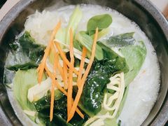 -灵芝妹子海鲜米线(瓦房店新玛特店)