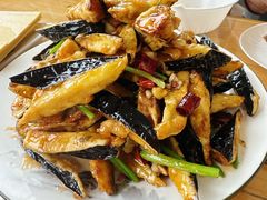 -美顺香食府鱼头老店(雪野湖店)