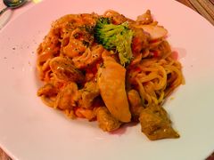 -玛格萝妮(汇智国际商业中心店)