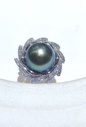 -GiO挚澳珠宝(侨福芳草地店)