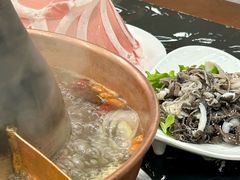 -楼外楼大刀肉传统火锅居(繁荣路店)