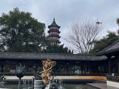 -绳金塔