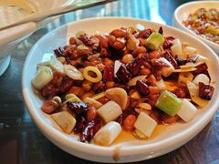 -万重锦·人文川菜馆(骡马市店)