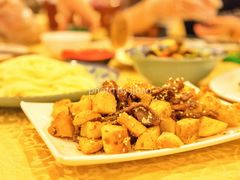 馕炒肉-维吾尔餐厅(宜山路店)