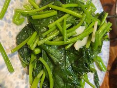 -滇香肴·云南菜蒸汽石锅鱼(云南北路店)