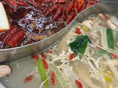-季季红火锅(柳州城中万达二店)