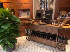 -恰餐厅及酒吧 CHAR Bar & Grill (北京丽都皇冠假日店)