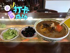 -金杨拉面王小吃面馆·牛三宝面·红烧牛肉粉