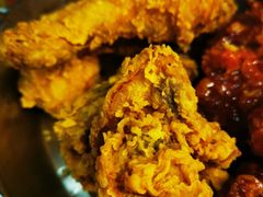 -BHC炸鸡(明洞总店)