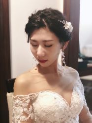 -莫小姐婚纱