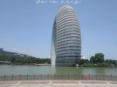 -湖州太湖旅游度假区-月亮广场