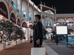 -佛罗伦萨小镇广佛名品奥特莱斯(疏港路店)