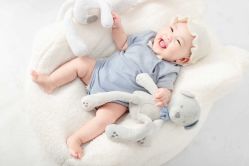 -小熊维尼高端儿童摄影(宝安旗舰店)