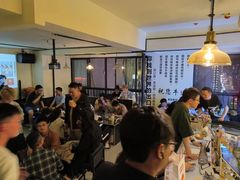 -Mx.cocktail bar