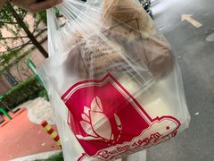 白脱小球-白玉兰食品甜凤店(合生汇店)