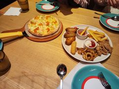 -菲滋意式餐厅(金华银泰城店)