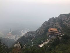 -鸡鸣山旅游风景区