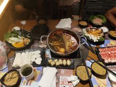 -呷哺呷哺 黄金牧场 (欢乐谷店)