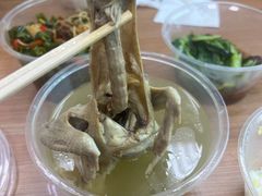 -琬苑鸽庄·川粤融合菜(解放碑总店)