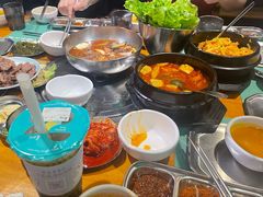 -唯成•韩国炭火烤肉 유성고기