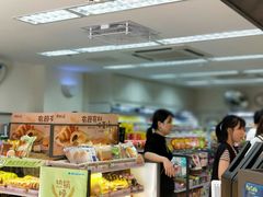 -全家便利店(杭州龙翔桥地铁站店)