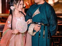 -汉仪华裳汉服馆(豫园店)
