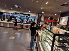 -麦当劳(杭州西湖银泰百货店)
