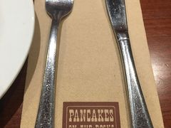 -Pancakes on the rocks(Darling Harbour)