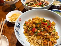 -李犟大爆鳝面·手工蟹黄包(湖滨西湖店)