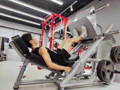 -享受健身·美体塑形馆