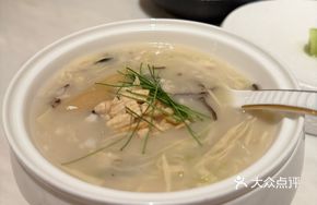 Shunde Fish Fillet Soup (per serving)