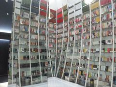 店内环境-钟书阁(松江泰晤士小镇店)