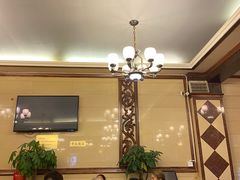 -山城年华老火锅(玉林店)