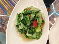 -乡村馕坑肉·烧烤·新疆菜·本地人更爱吃(阿勒泰首店)
