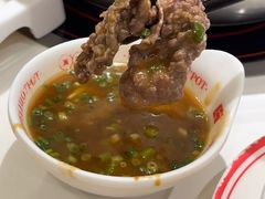 -八合里牛肉火锅(上海世茂广场店)