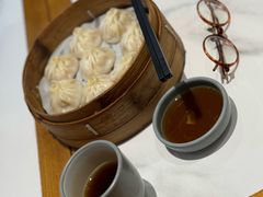 -馋三尺蟹粉小笼(人民广场店)
