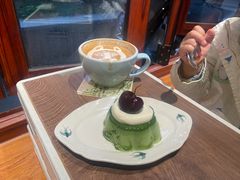 -SAFARI COFFEE