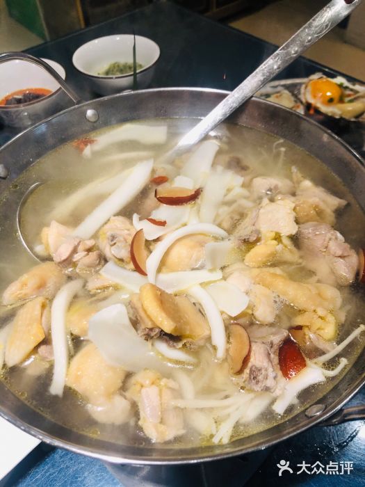 蚝庄(吴中总店)椰子鸡图片