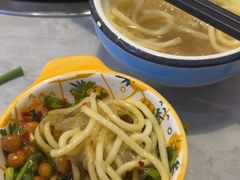 -光头药膳鸡(莱茵小镇店)