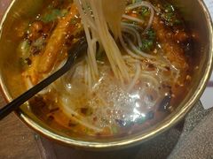 -鹤江桥·红油牛肉粉(SKP店)