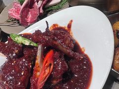-草家酱蟹炭火烤肉店(珲春南路一店)