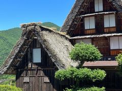 -白川乡与五箇山的合掌构造村落