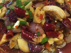 -赶海部落海鲜城(海阳路店)