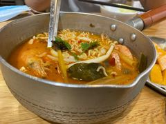 冬阴功拌面-About Bistro關於·泰式家庭料理