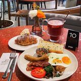 不穿正式点都不敢进这家gaga😅