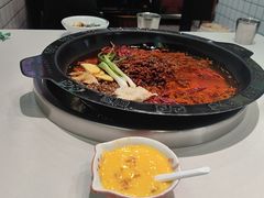 -卤校长老火锅(杨家坪直营店)