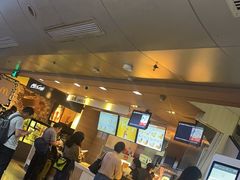 -麦当劳(西客站店)