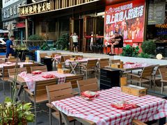 -金太阳海鲜烧烤·本地人餐厅(星海公园店)